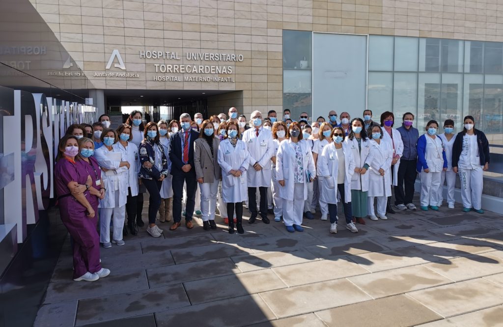 El Hospital Universitario Torrecárdenas Conmemora El 8-M Con Una ...